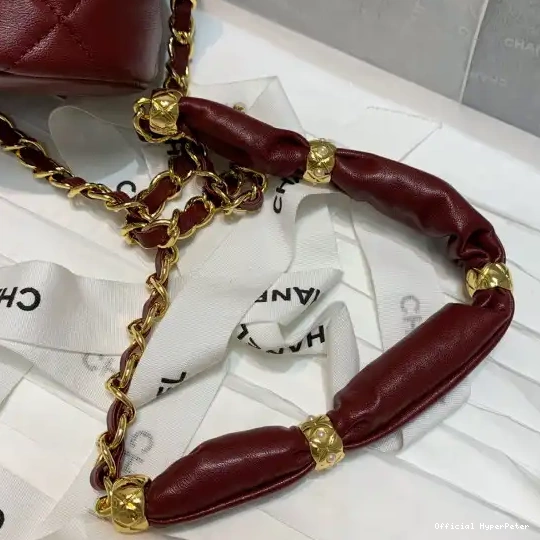 Hyper Peter WITH CHAIN CHANEL CHANELUTCH 0621